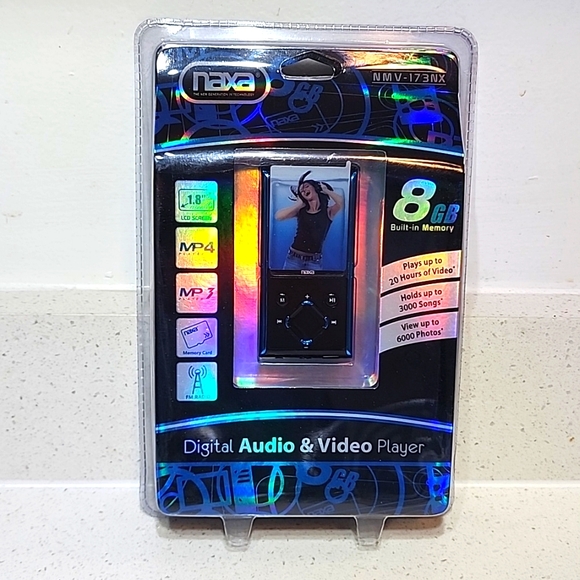 NAXA Digital Portable 8GB Audio & Video Player NEW - Picture 6 of 7